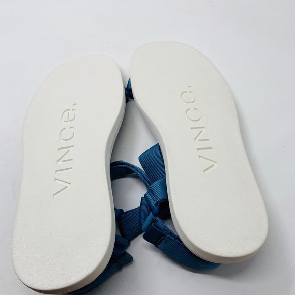 Sandals_&_Flip_Flops